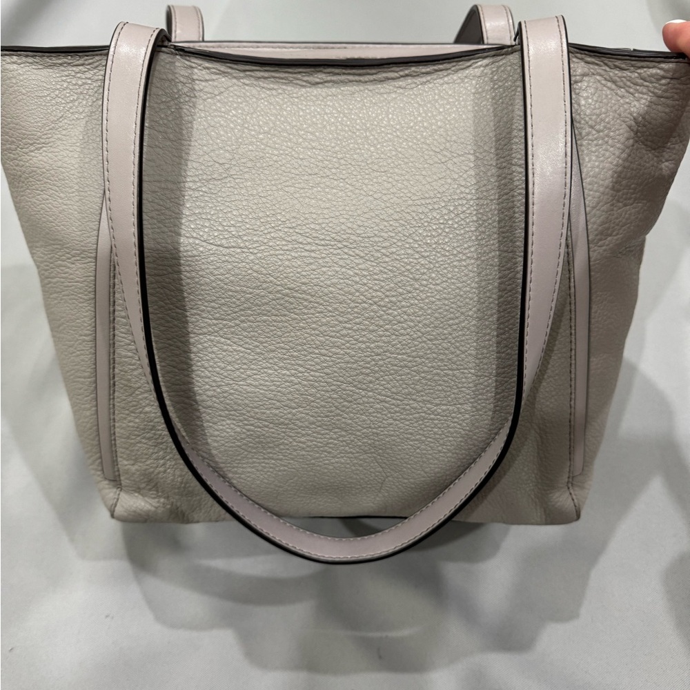 NWOT Michael Kors Gray Pebbled Leather Tote - Picture 4 of 15